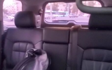 Toyota Land Cruiser 200, 2010 год, 4 500 000 рублей, 3 фотография