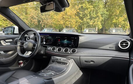 Mercedes-Benz E-Класс, 2020 год, 4 600 000 рублей, 5 фотография