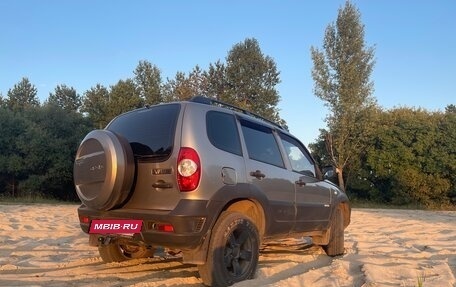 Chevrolet Niva I рестайлинг, 2013 год, 680 000 рублей, 5 фотография
