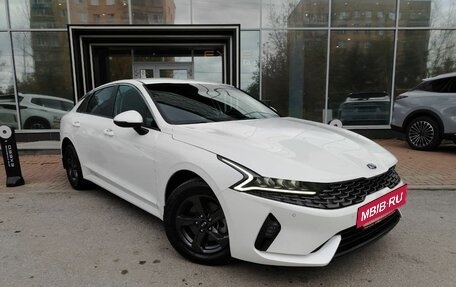 KIA K5, 2020 год, 2 325 000 рублей, 3 фотография