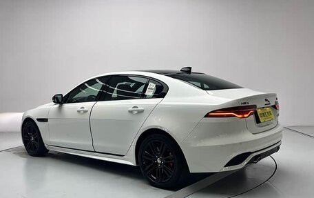 Jaguar XE I рестайлинг, 2024 год, 3 438 000 рублей, 5 фотография