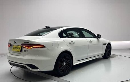 Jaguar XE I рестайлинг, 2024 год, 3 438 000 рублей, 7 фотография