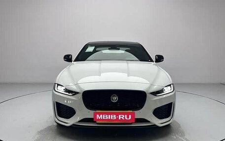 Jaguar XE I рестайлинг, 2024 год, 3 438 000 рублей, 3 фотография