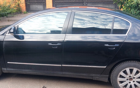 Volkswagen Passat B6, 2007 год, 710 000 рублей, 3 фотография