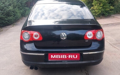 Volkswagen Passat B6, 2007 год, 710 000 рублей, 2 фотография