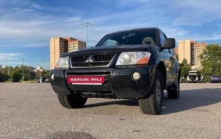 Mitsubishi Pajero III рестайлинг, 2005 год, 770 000 рублей, 5 фотография