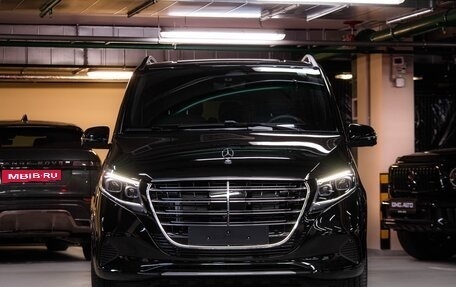 Mercedes-Benz V-Класс, 2025 год, 13 300 000 рублей, 2 фотография