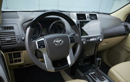Toyota Land Cruiser Prado 150 рестайлинг 2, 2016 год, 4 229 000 рублей, 7 фотография