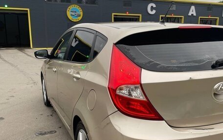 Hyundai Solaris II рестайлинг, 2012 год, 565 000 рублей, 5 фотография