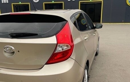 Hyundai Solaris II рестайлинг, 2012 год, 565 000 рублей, 6 фотография