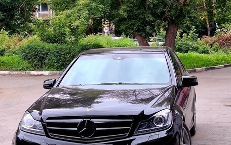 Mercedes-Benz C-Класс, 2012 год, 1 460 000 рублей, 1 фотография