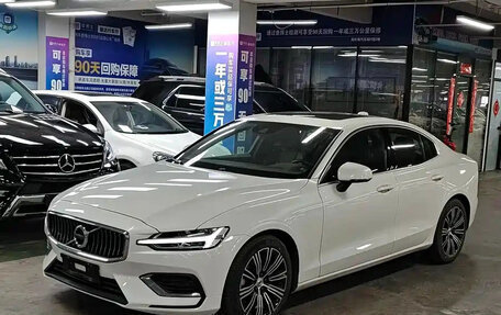 Volvo S60 III, 2022 год, 2 600 000 рублей, 1 фотография