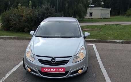 Opel Corsa D, 2008 год, 372 000 рублей, 1 фотография