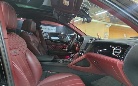 Bentley Bentayga I, 2021 год, 18 037 736 рублей, 10 фотография