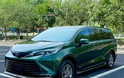 Toyota Sienna, 2022 год, 3 960 000 рублей, 1 фотография