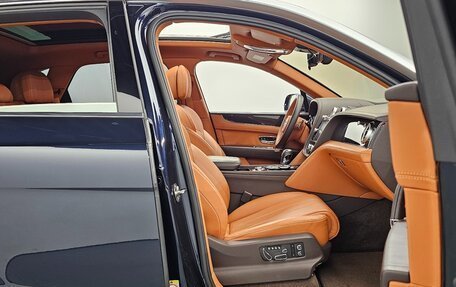 Bentley Bentayga I, 2020 год, 12 209 275 рублей, 10 фотография