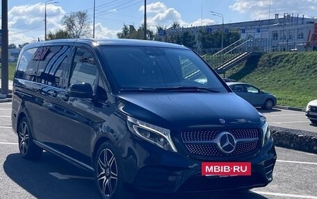 Mercedes-Benz V-Класс, 2020 год, 12 500 000 рублей, 3 фотография
