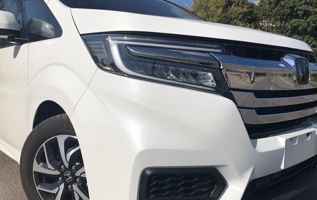 Honda Stepwgn IV, 2021 год, 2 250 000 рублей, 4 фотография