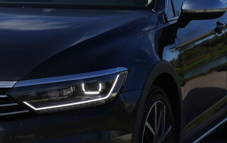 Volkswagen Passat B8 рестайлинг, 2018 год, 3 100 000 рублей, 3 фотография