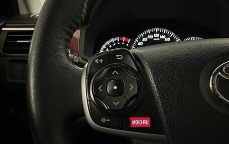 Toyota Camry, 2014 год, 1 770 000 рублей, 15 фотография