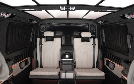 Mercedes-Benz V-Класс, 2024 год, 30 000 000 рублей, 1 фотография