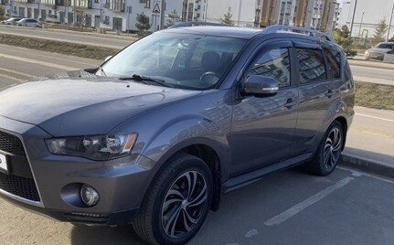 Mitsubishi Outlander III рестайлинг 3, 2010 год, 1 150 000 рублей, 1 фотография