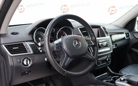 Mercedes-Benz M-Класс, 2013 год, 3 300 000 рублей, 8 фотография