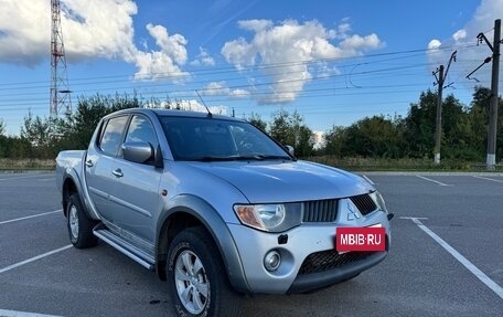 Mitsubishi L200 IV рестайлинг, 2007 год, 776 000 рублей, 1 фотография