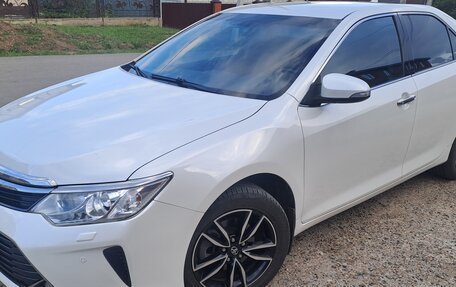 Toyota Camry, 2017 год, 2 200 000 рублей, 1 фотография