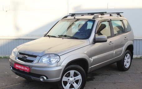 Chevrolet Niva I рестайлинг, 2015 год, 470 000 рублей, 1 фотография