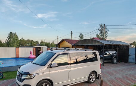 Volkswagen Multivan T6 рестайлинг, 2021 год, 7 399 000 рублей, 1 фотография