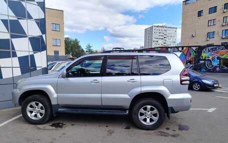 Toyota Land Cruiser Prado 120 рестайлинг, 2006 год, 1 880 000 рублей, 1 фотография