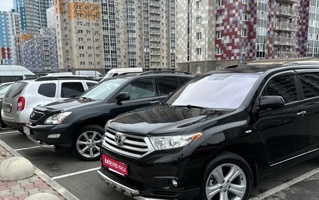Toyota Highlander III, 2011 год, 2 900 000 рублей, 1 фотография