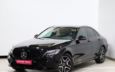 Mercedes-Benz C-Класс, 2019 год, 2 350 000 рублей, 1 фотография