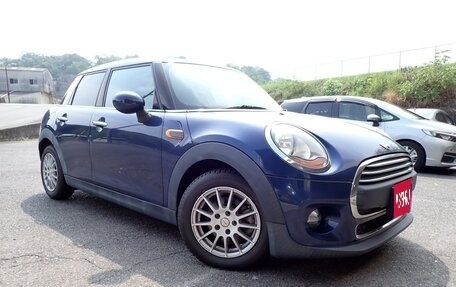 MINI Hatch, 2016 год, 900 000 рублей, 1 фотография