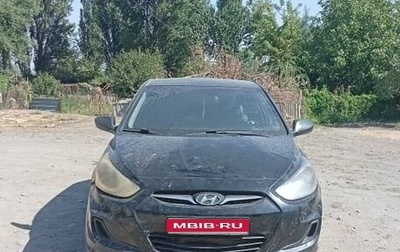 Hyundai Solaris II рестайлинг, 2011 год, 350 000 рублей, 1 фотография