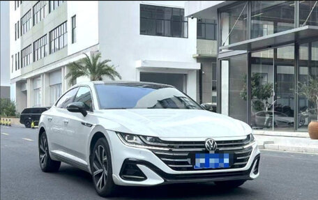 Volkswagen Passat CC, 2021 год, 2 300 900 рублей, 1 фотография