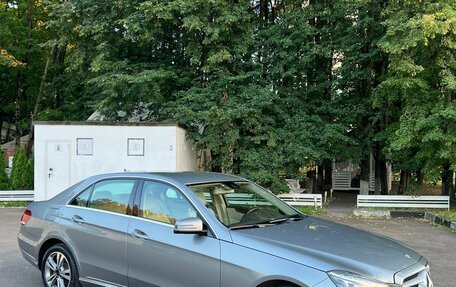 Mercedes-Benz E-Класс, 2013 год, 1 890 000 рублей, 4 фотография