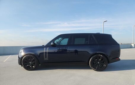 Land Rover Range Rover IV рестайлинг, 2022 год, 10 900 000 рублей, 4 фотография