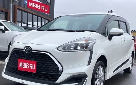 Toyota Sienta II, 2022 год, 1 050 000 рублей, 1 фотография