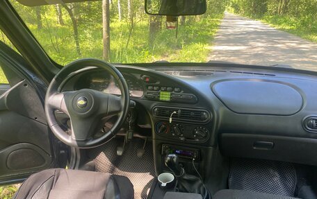 Chevrolet Niva I рестайлинг, 2013 год, 585 000 рублей, 2 фотография