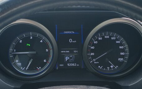 Toyota Land Cruiser Prado 150 рестайлинг 2, 2016 год, 4 200 000 рублей, 1 фотография