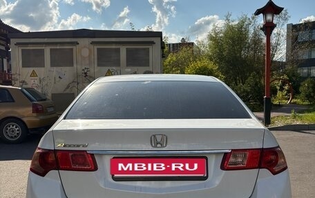 Honda Accord VIII рестайлинг, 2012 год, 1 300 000 рублей, 3 фотография