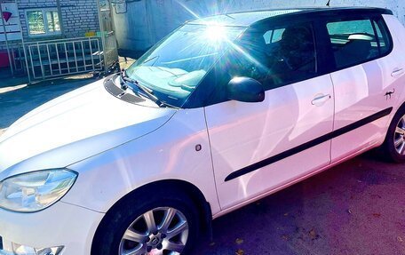 Skoda Fabia II, 2013 год, 820 000 рублей, 2 фотография