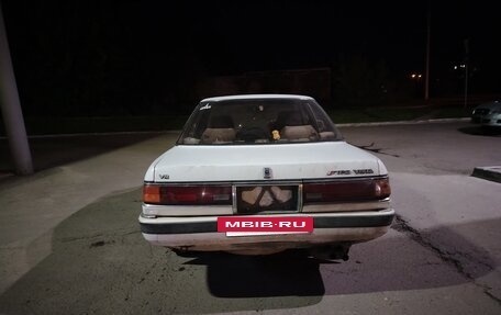 Toyota Vista, 1987 год, 150 000 рублей, 5 фотография