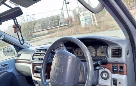 Toyota HiAce H100, 1997 год, 700 000 рублей, 2 фотография