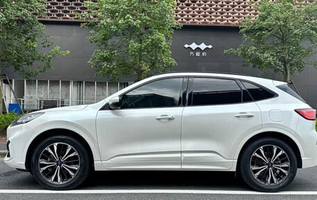 Ford Escape, 2022 год, 1 840 995 рублей, 3 фотография