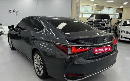 Lexus ES VII, 2021 год, 4 000 000 рублей, 4 фотография
