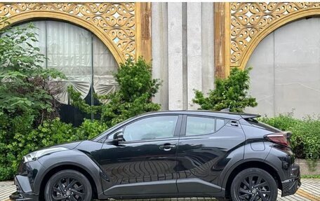 Toyota C-HR I рестайлинг, 2021 год, 1 302 000 рублей, 4 фотография