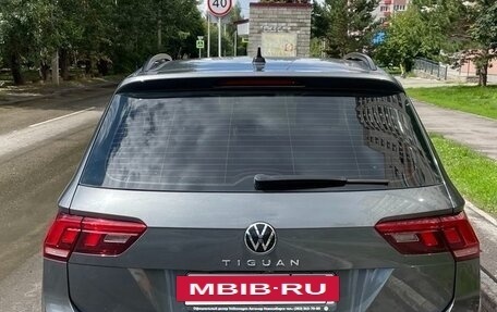 Volkswagen Tiguan II, 2021 год, 2 950 000 рублей, 4 фотография